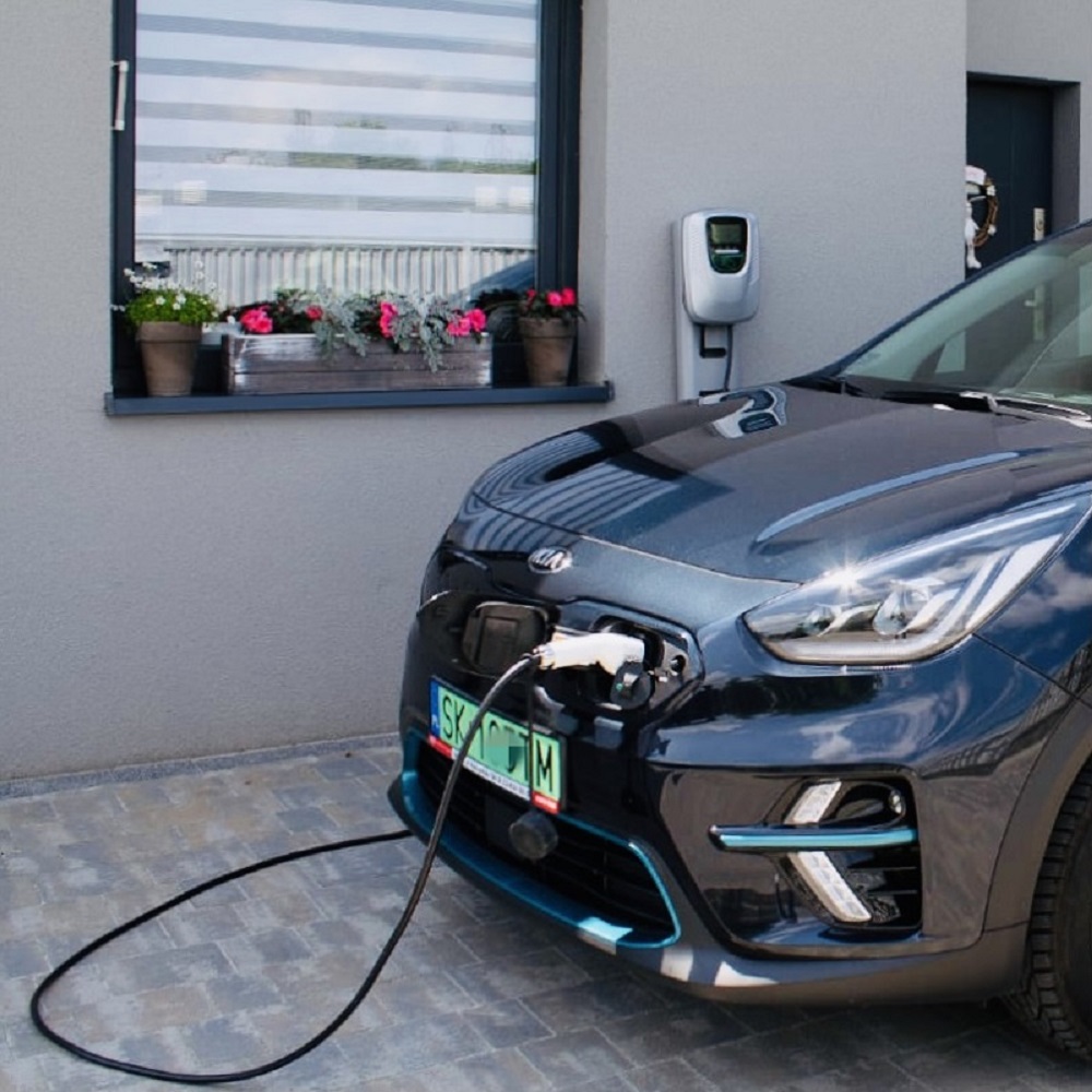In qualità di società EVSE, Joint fornisce caricabatterie per veicoli elettrici innovativi per i proprietari di veicoli elettrici.